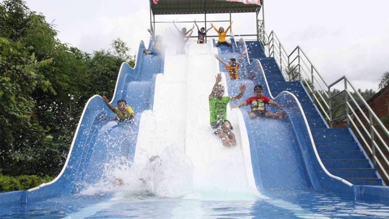 Keindahan yang luar biasa + Harga Tiket Cafless Waterpark ...