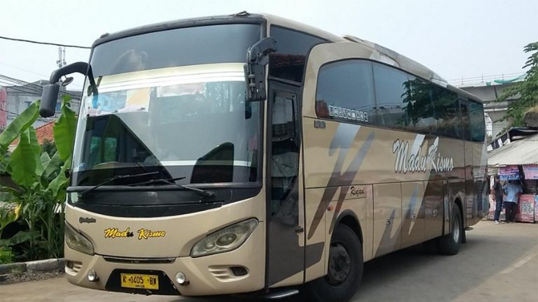 √ Jadwal Keberangkatan + Harga Tiket Bus Surabaya Jogja